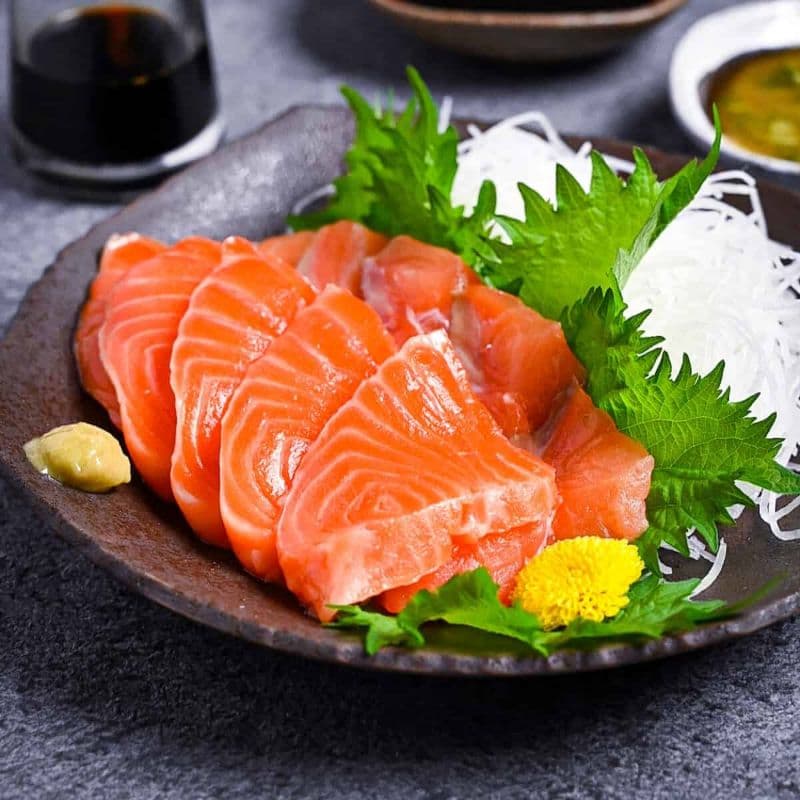 Salmon Sashimi (5 pcs)